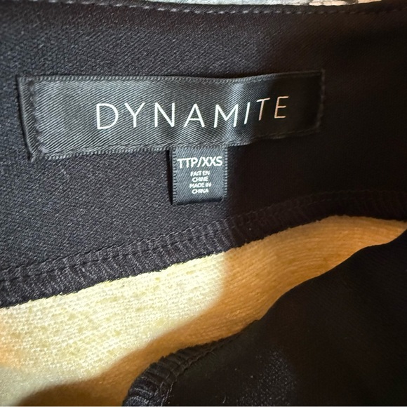 Dynamite High-Waisted Faux Snakeskin Mini Skirt - Picture 4 of 4